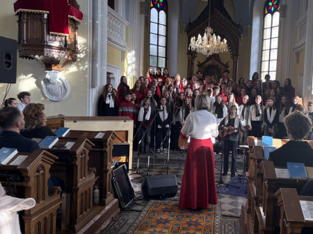 Vánoční koncert pěveckých sborů Gaudeamus a Song
